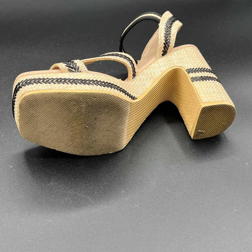 BEACH by Matisse Adelaide Platform Heels Womens 7M Beige Ankle Strap Sandals